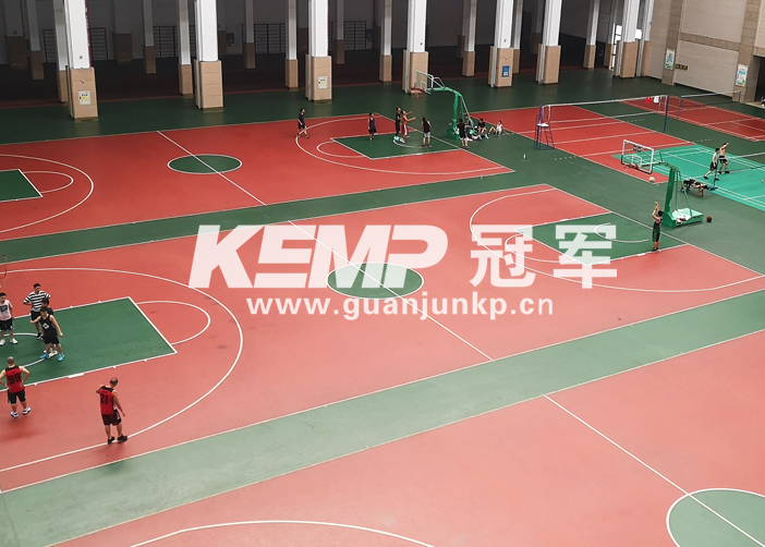 室內(nèi)籃球運(yùn)動(dòng)地板
