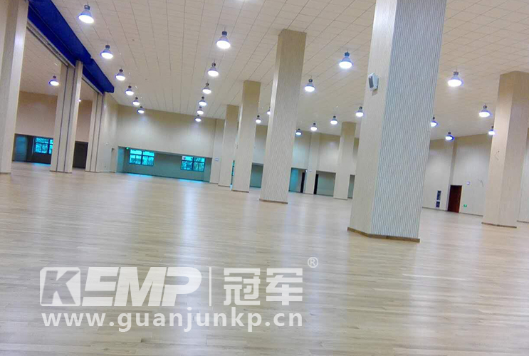 1619315903951308.jpg 木地板.jpg